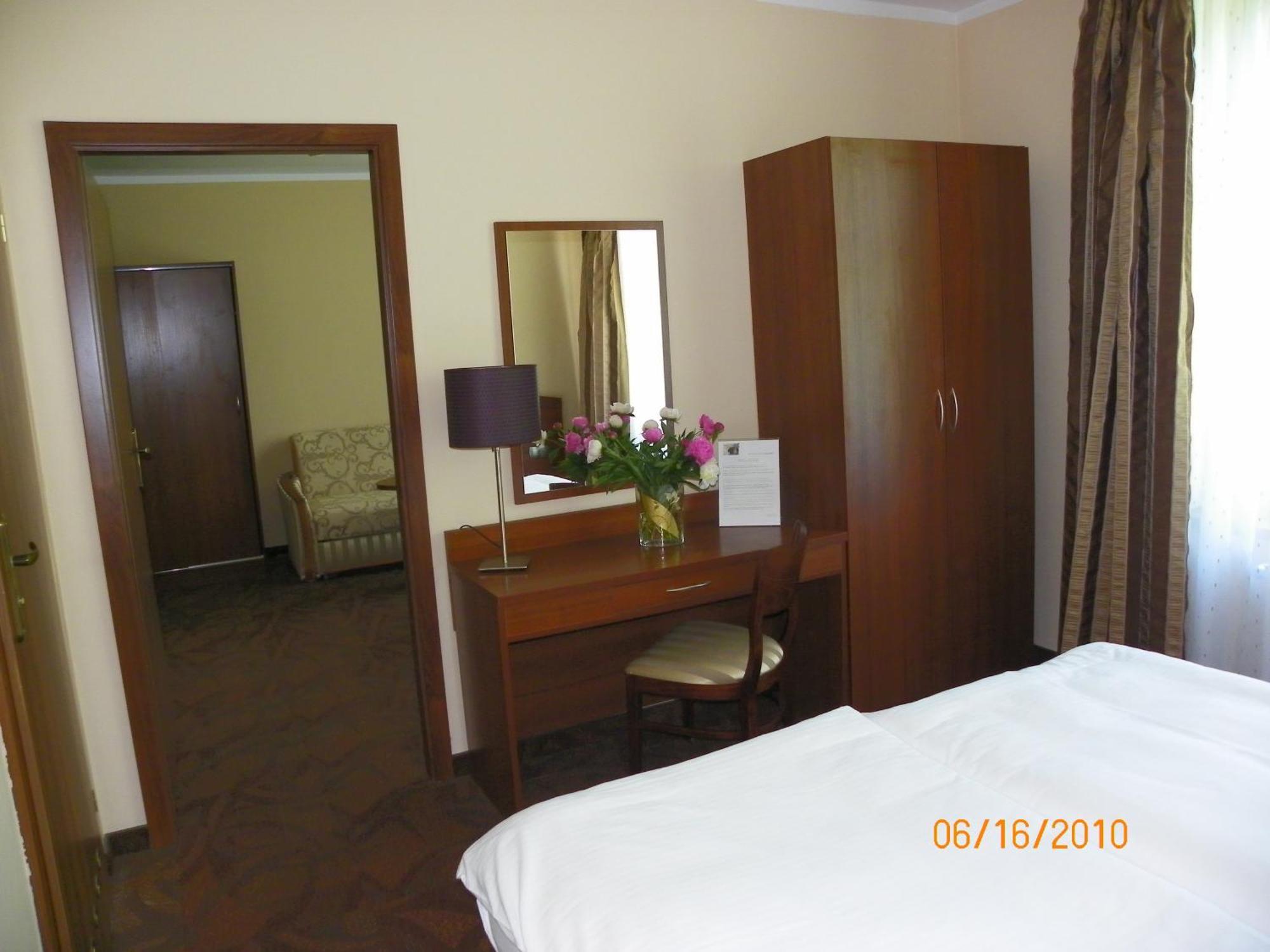 Gaja Apart otel Poznan Dış mekan fotoğraf